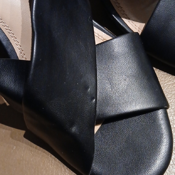 Impo Women's Black Wedge Sandals - Picture 3 of 11